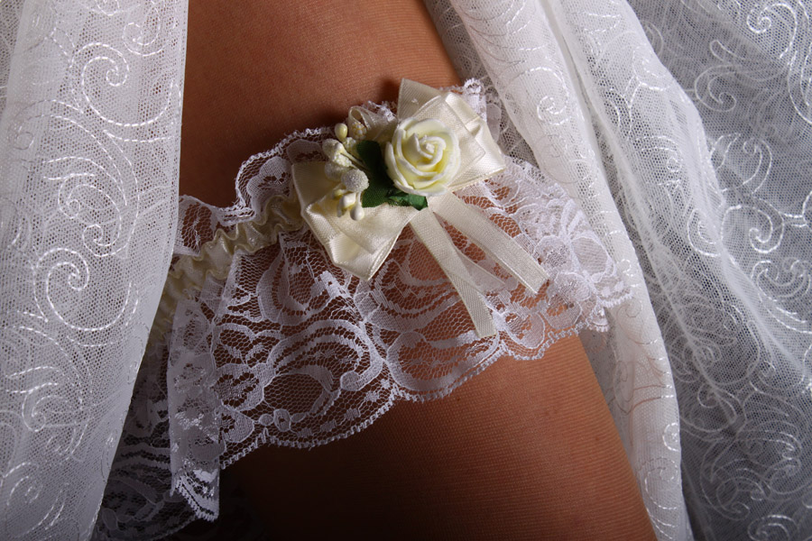 Подвязка невесты своими руками