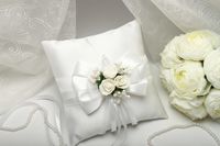 Подушка для кілець Flowers white