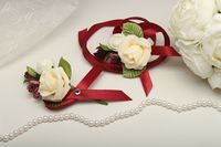 Бутоньерки Rose light bordo