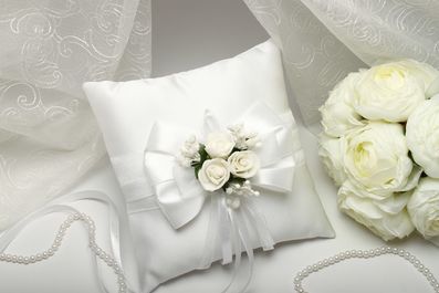 Подушка для колец Flowers white
